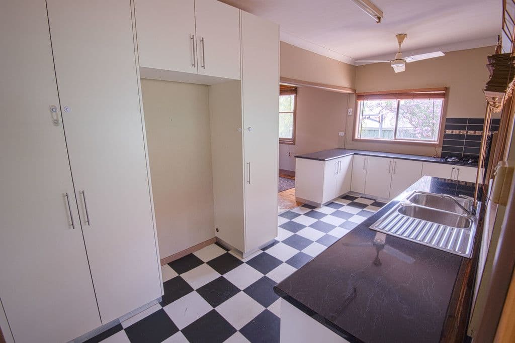 5 Pallett Street, Golden Square VIC 3555, Golden Square - Thumbnail 2