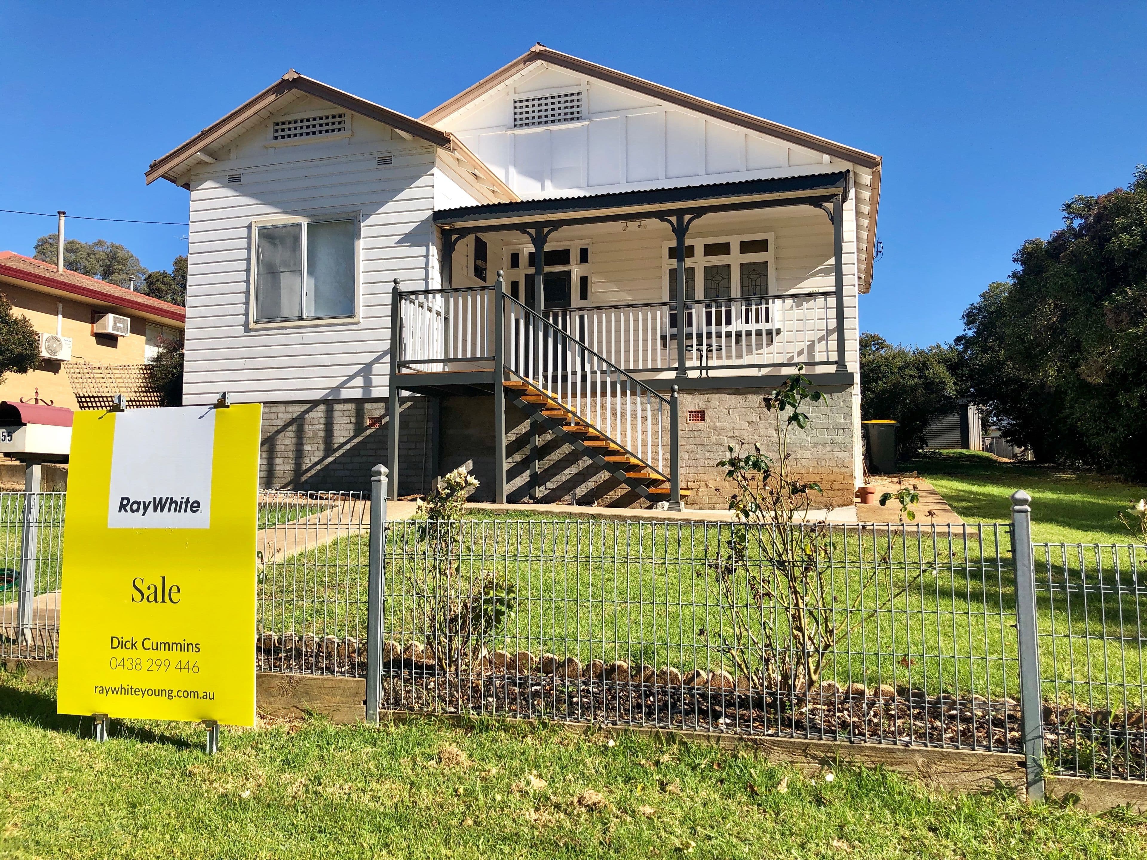 55 Murringo Street, Young - Image 1
