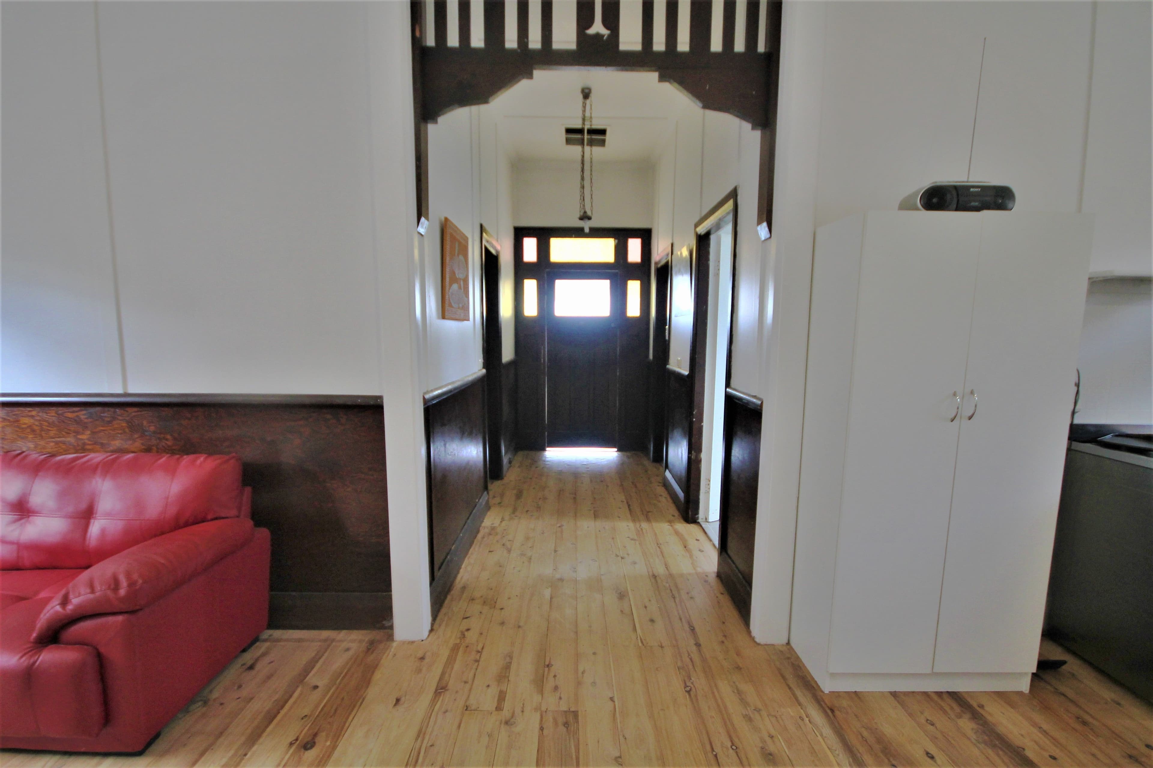 55 Murringo Street, Young - Thumbnail 6