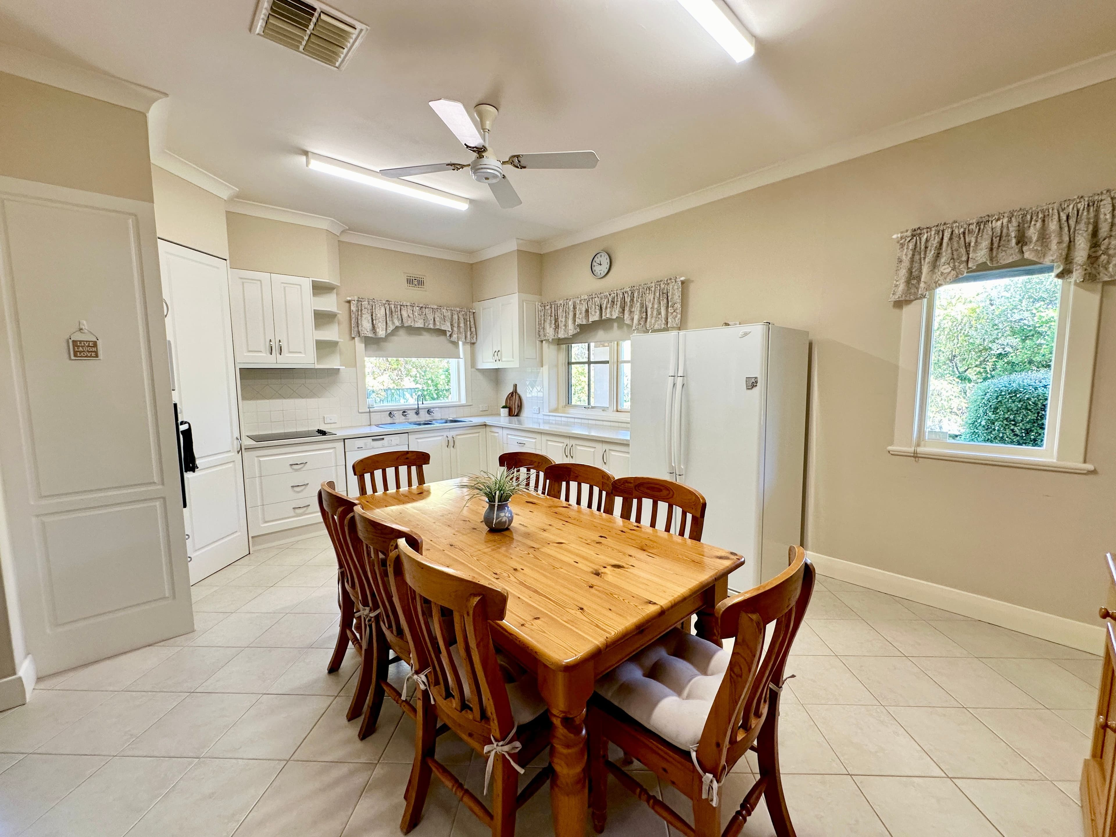 131 Gordon Street, Naracoorte SA 5271, Naracoorte - Thumbnail 4
