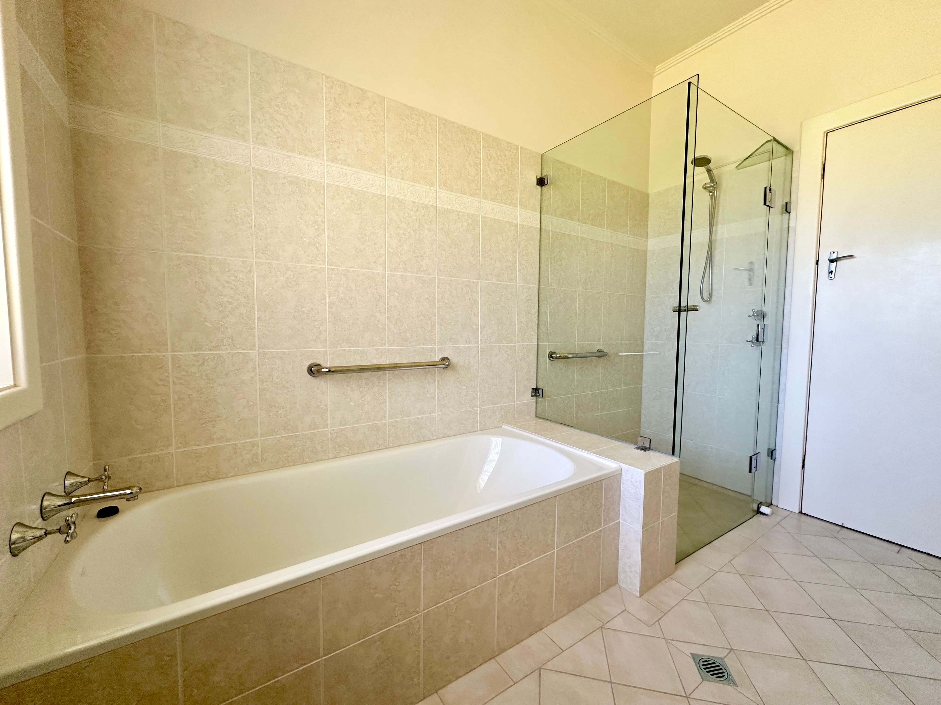 131 Gordon Street, Naracoorte SA 5271, Naracoorte - Thumbnail 8