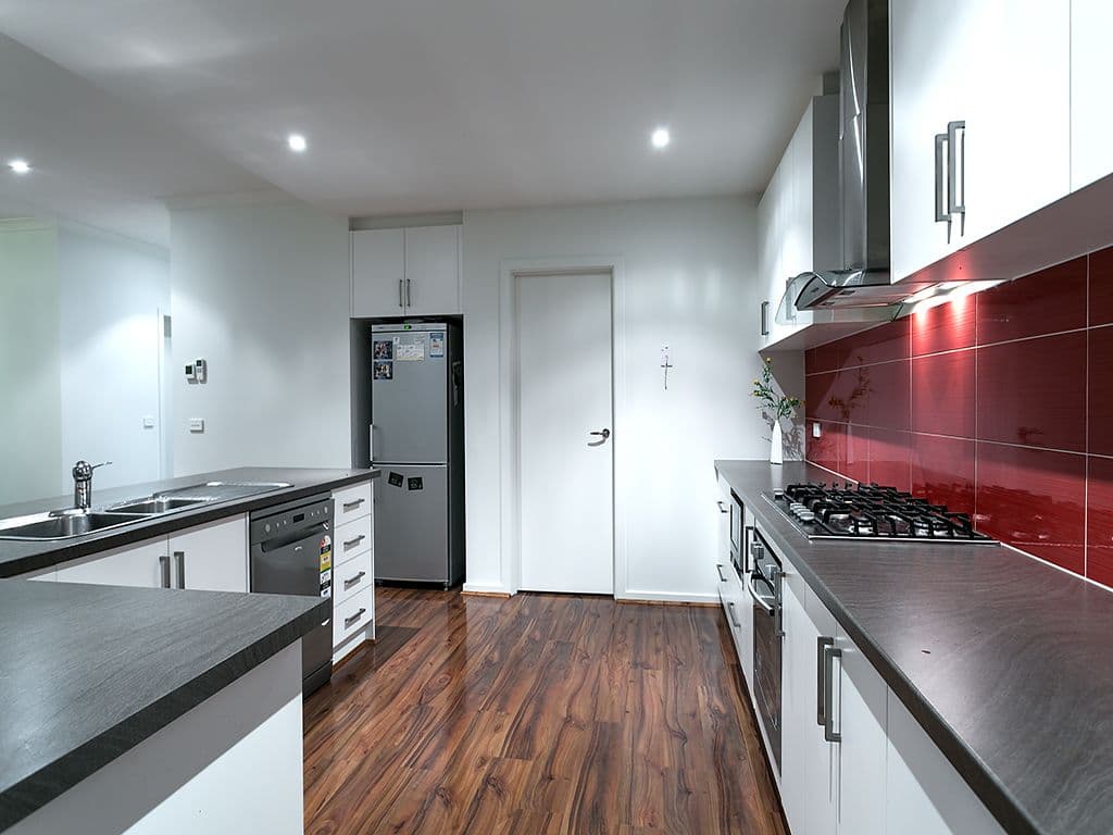 78 Moondani Avenue, ST ALBANS VIC 3021, St Albans - Thumbnail 4