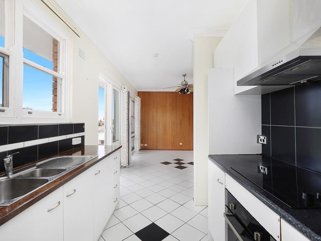 11/48 Smith Street, Wollongong - Thumbnail 3