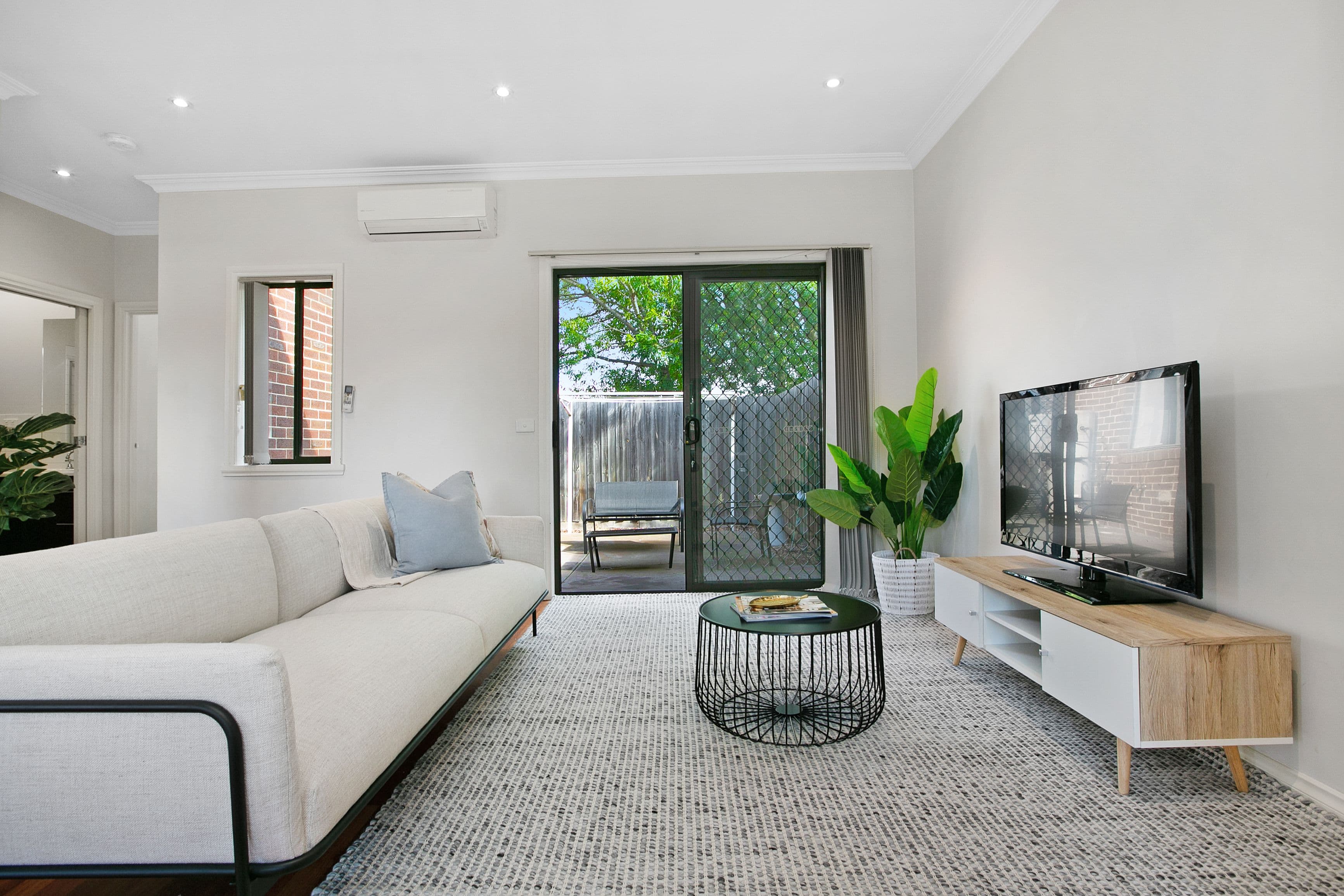 5C Colthur Street, Reservoir VIC 3073, Reservoir - Thumbnail 4
