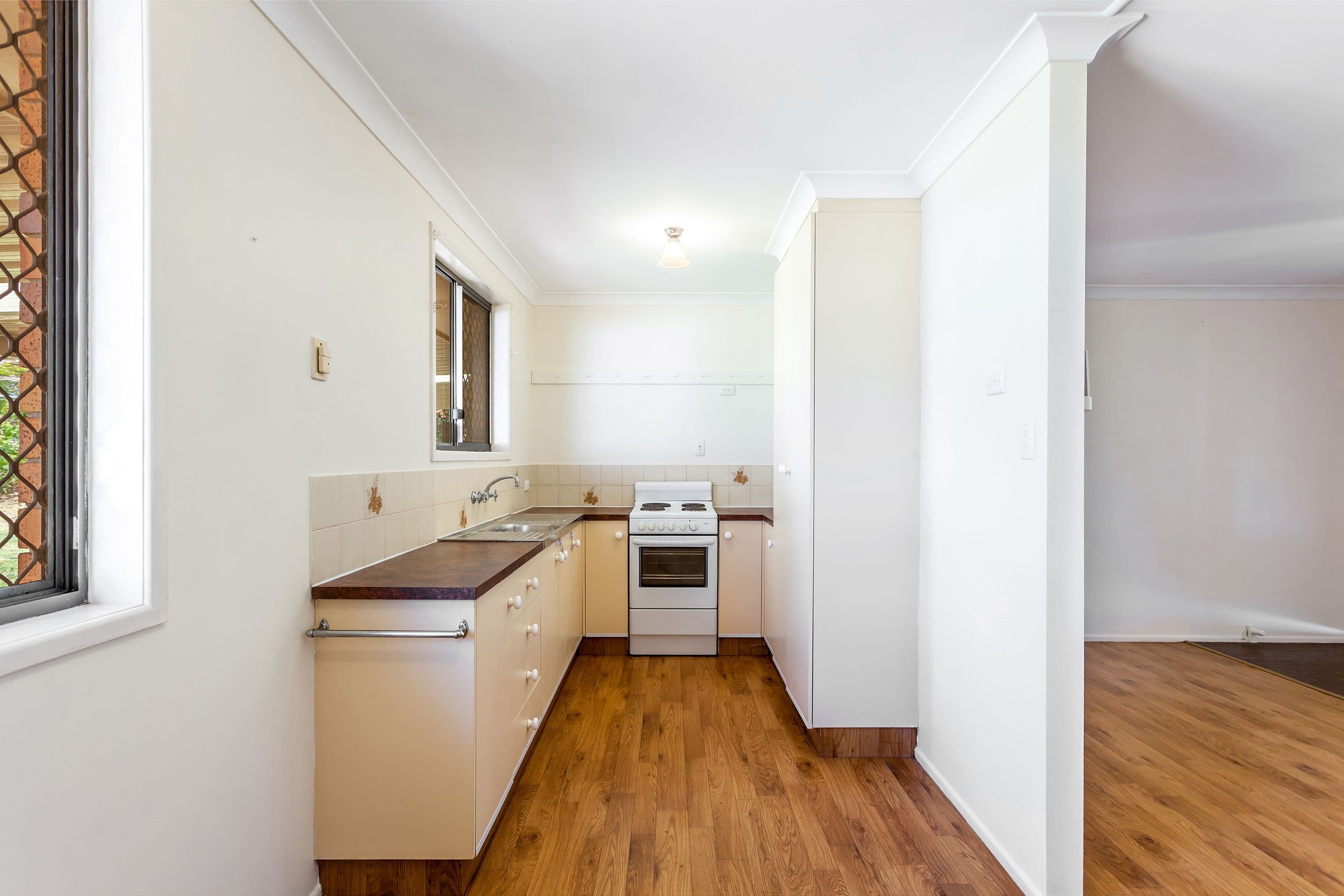 4 Dunemann Street, Kearneys Spring QLD 4350, Kearneys Spring - Thumbnail 3