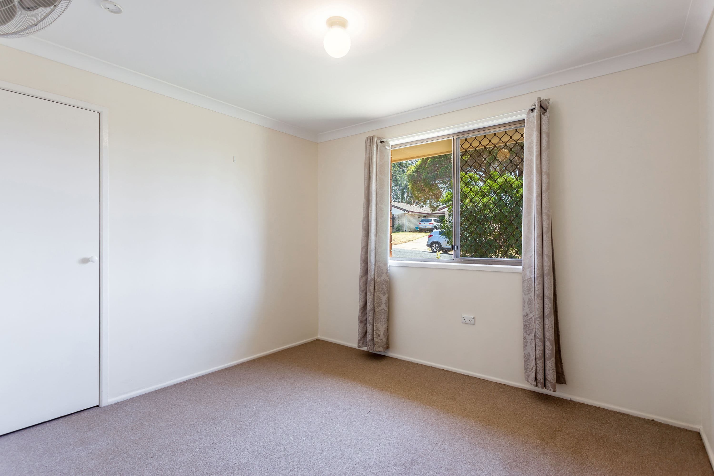 4 Dunemann Street, Kearneys Spring QLD 4350, Kearneys Spring - Thumbnail 5