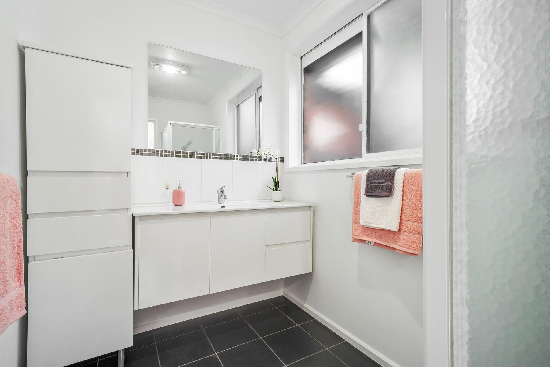 13 Rangeview Road, Donvale VIC 3111, Donvale - Thumbnail 8