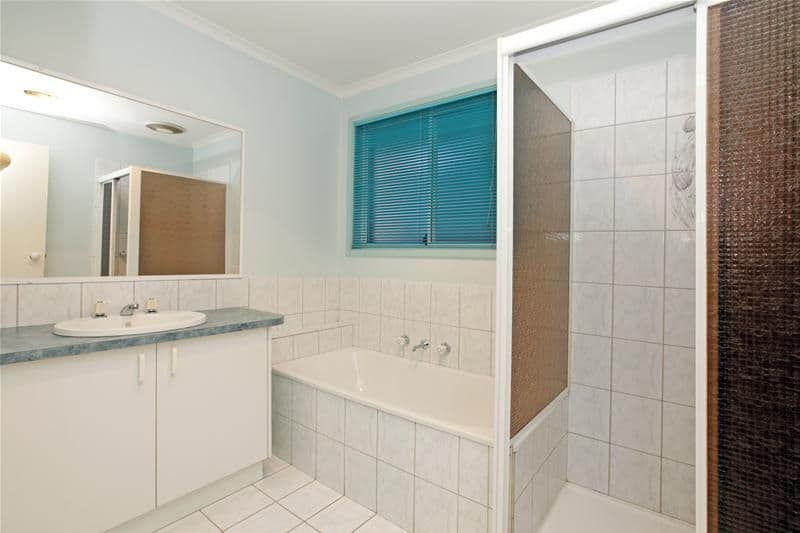 10 Romeo Court, MILL PARK VIC 3082, Mill Park - Thumbnail 5