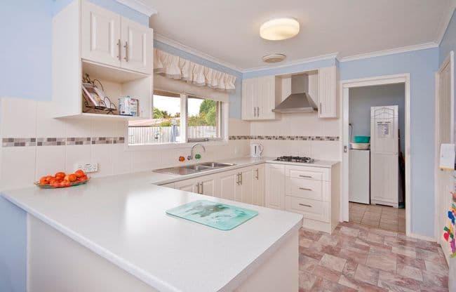 68 King Parade, KNOXFIELD VIC 3180, Knoxfield - Thumbnail 2