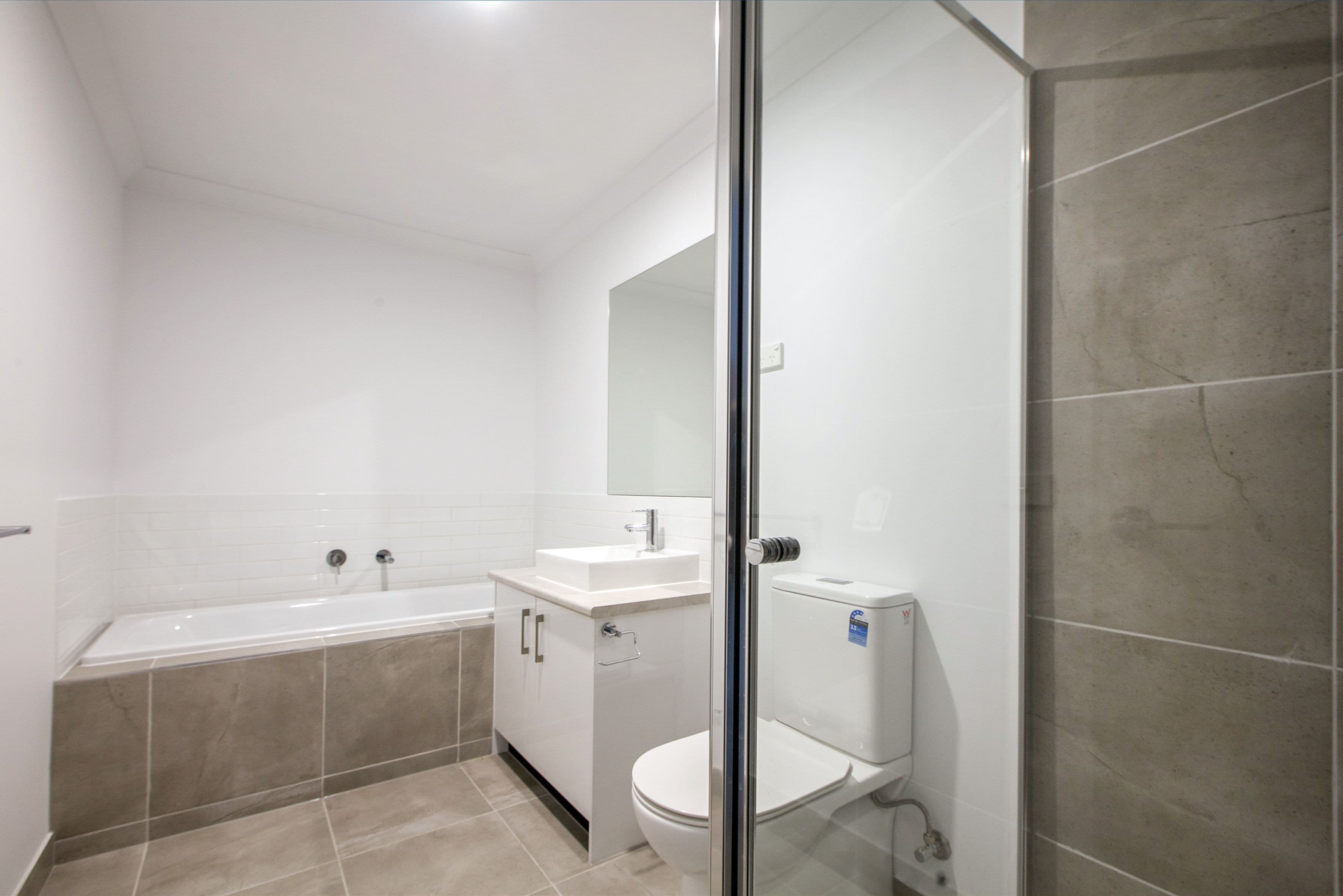 414 Harvest Home Road, Epping VIC 3076, Epping - Thumbnail 5
