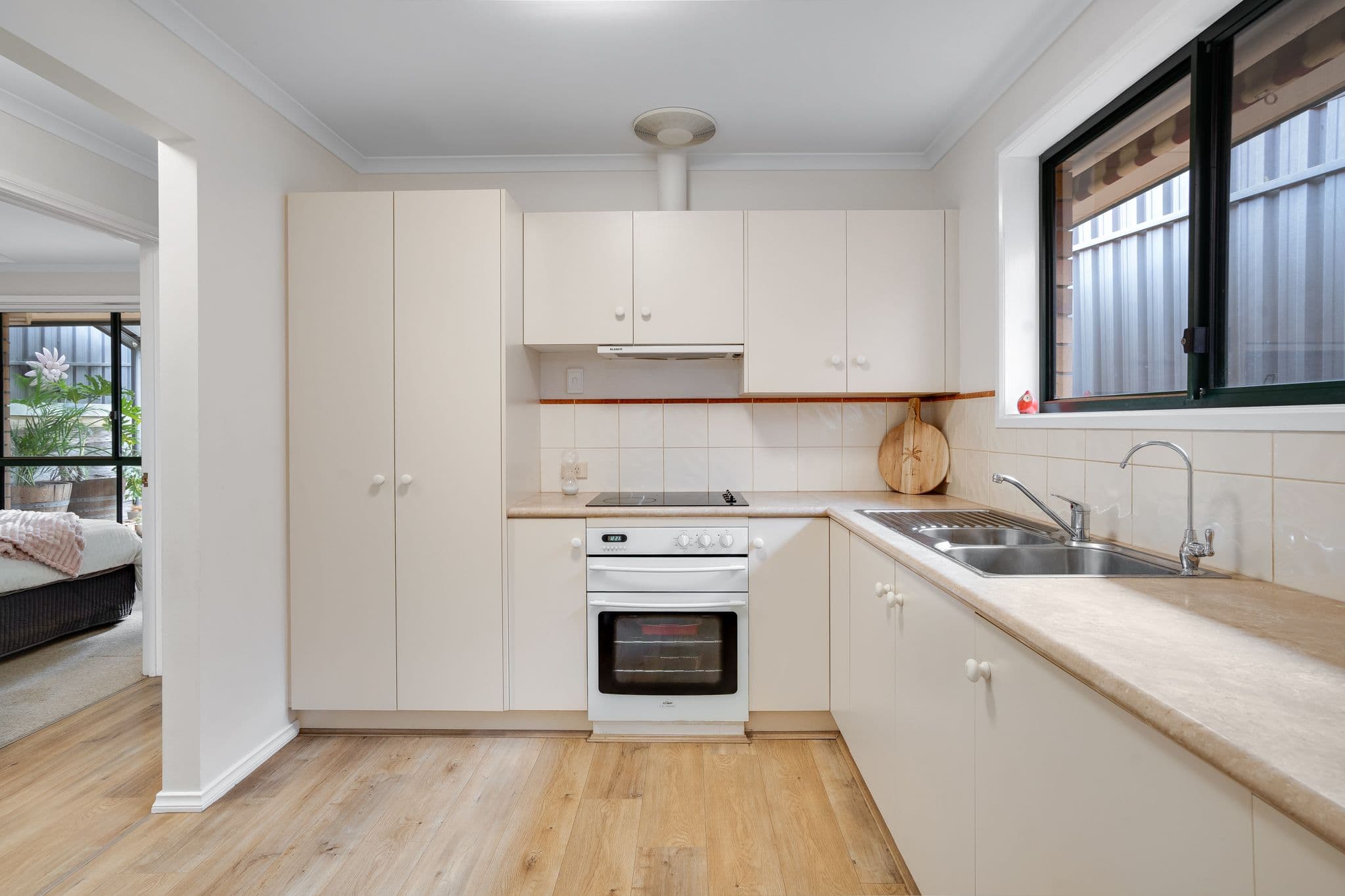 4 Treloar Avenue, Greenwith SA 5125, Greenwith - Thumbnail 4