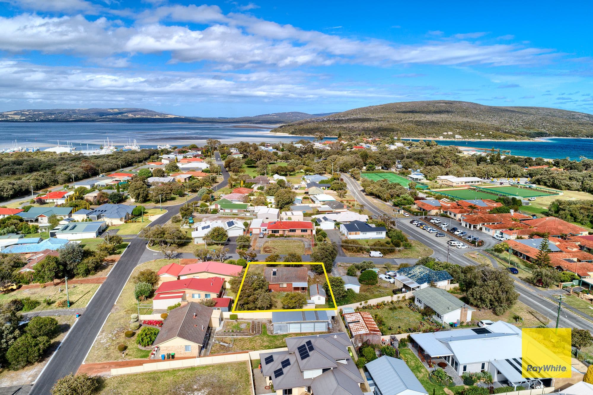 3 Woolford Street, Emu Point WA 6330, Emu Point - Image 1