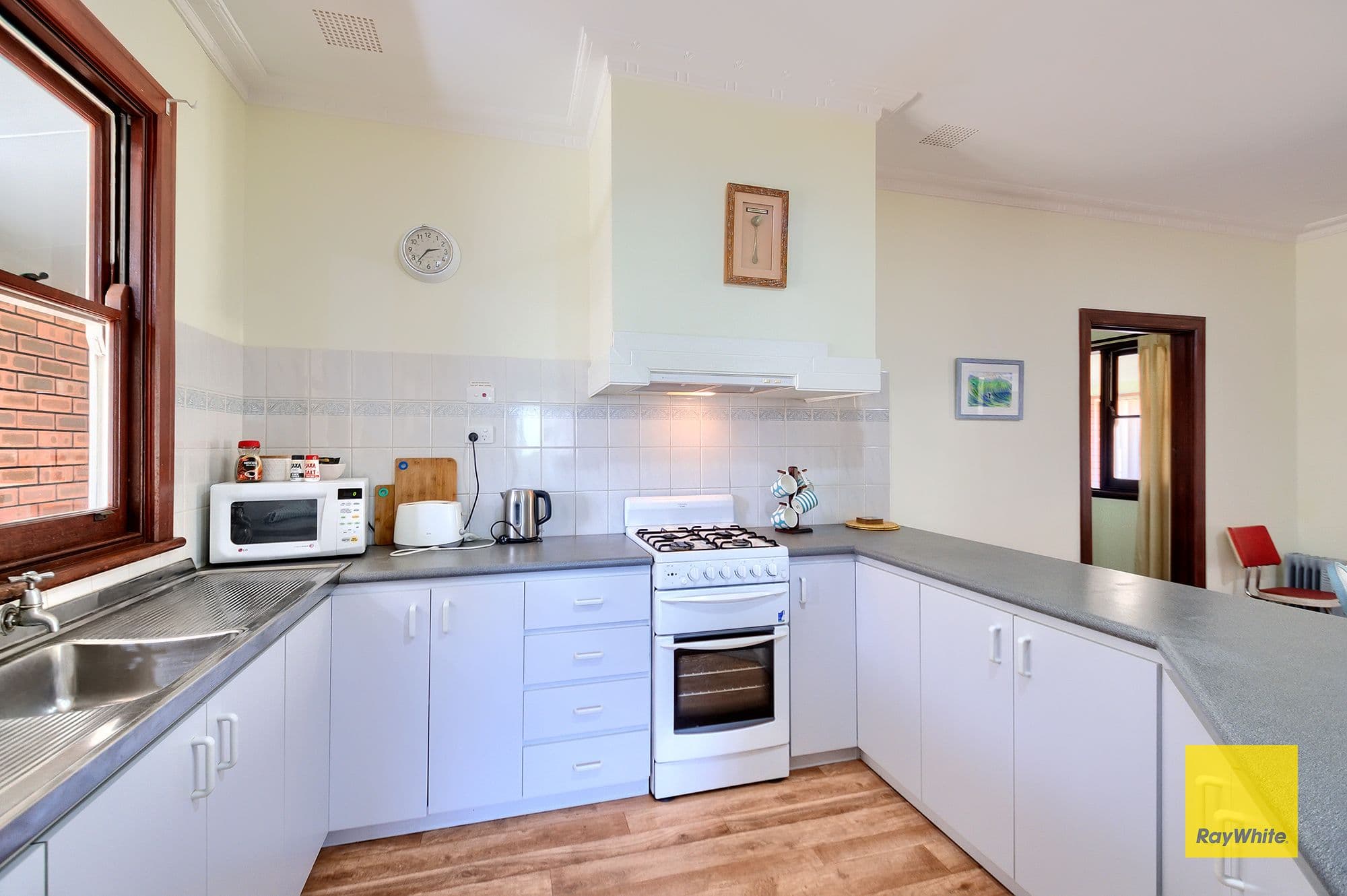 3 Woolford Street, Emu Point WA 6330, Emu Point - Thumbnail 5