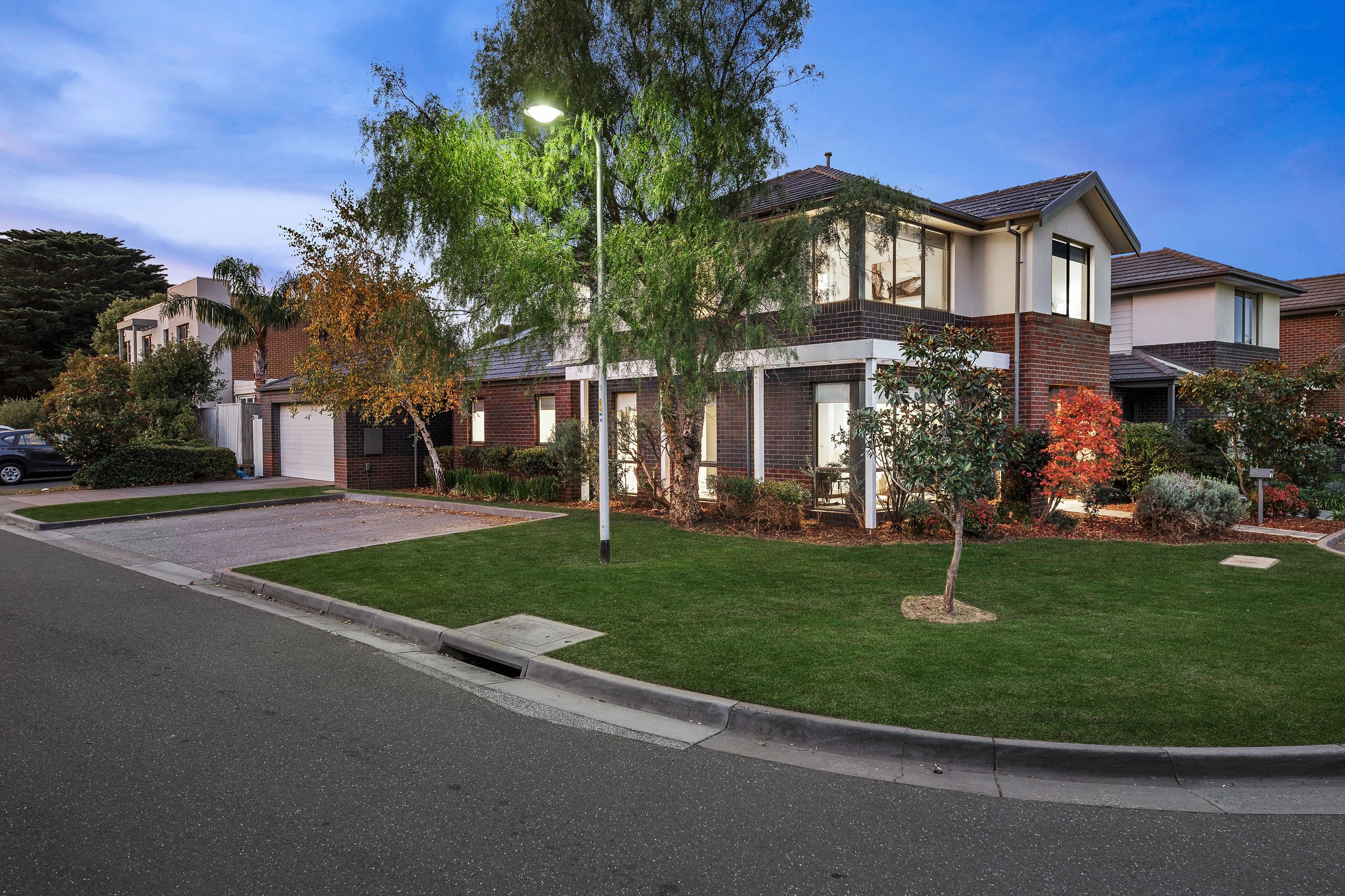 9 Waverley Park Drive, Mulgrave VIC 3170, Mulgrave - Thumbnail 2