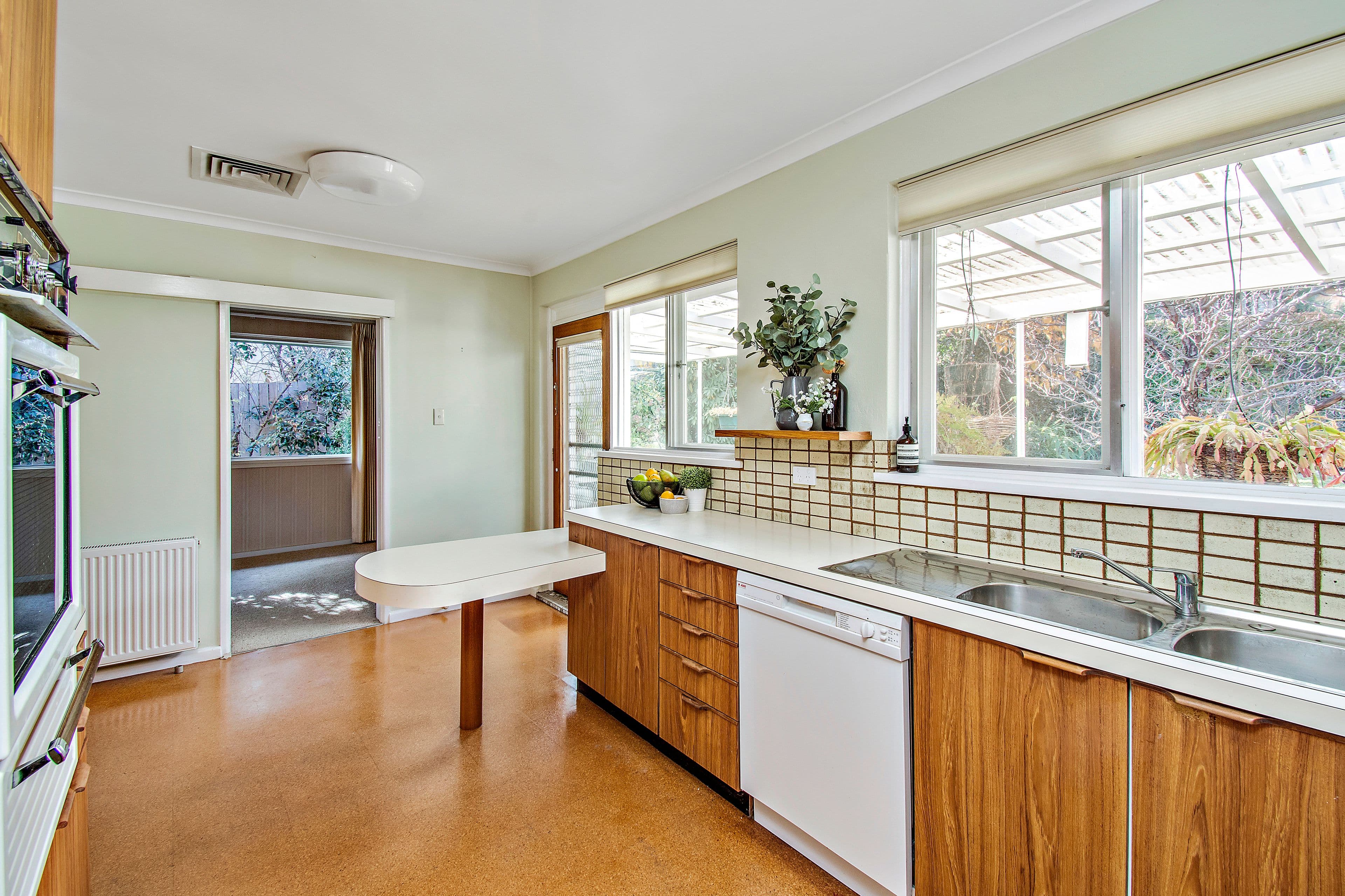 18 Millen Street, Hughes ACT 2605, Hughes - Thumbnail 6