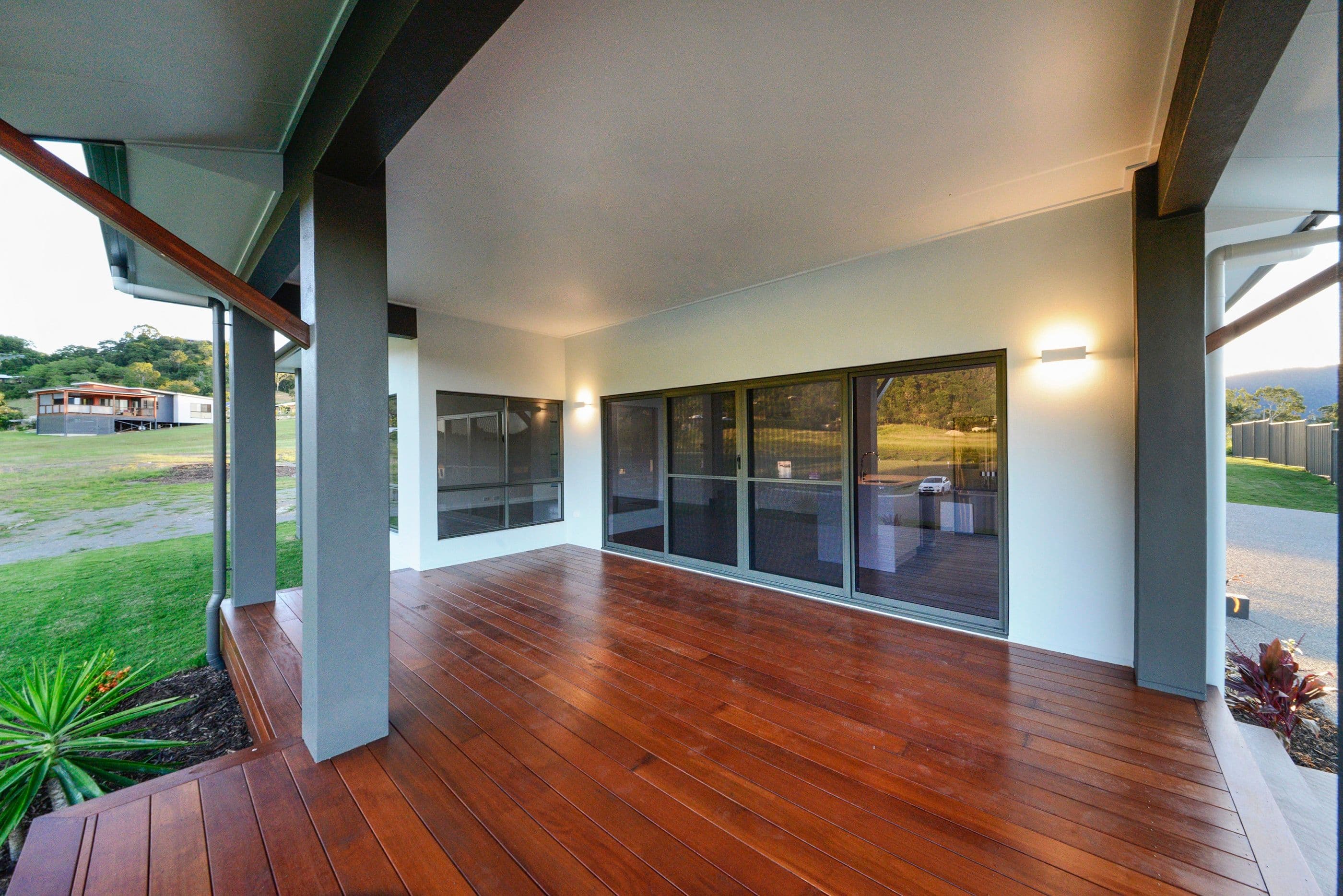 40 Stanley Drive, Cannonvale QLD 4802, Cannonvale - Thumbnail 2