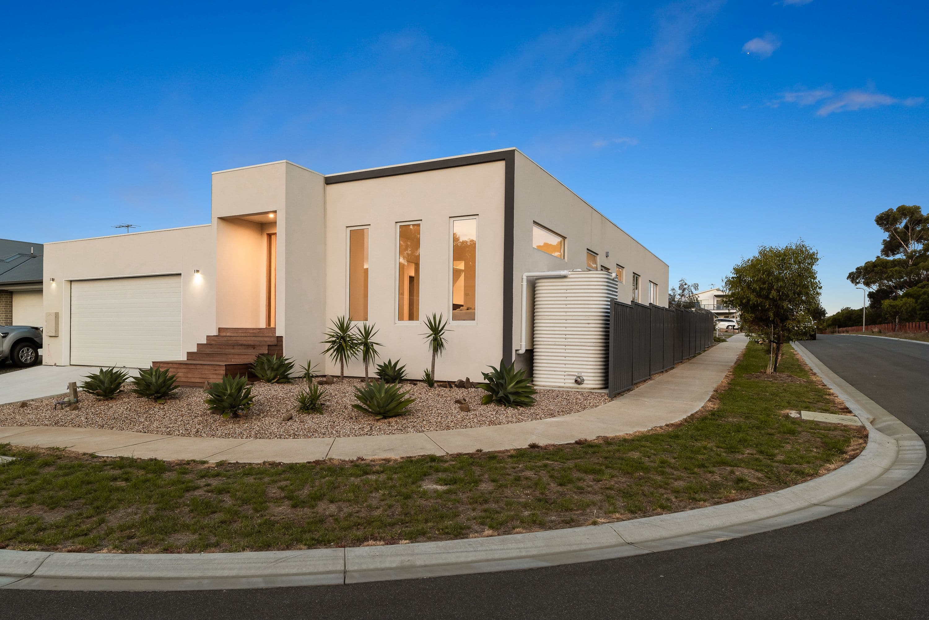 24 Eagle Avenue, Cowes VIC 3922, Cowes - Image 1