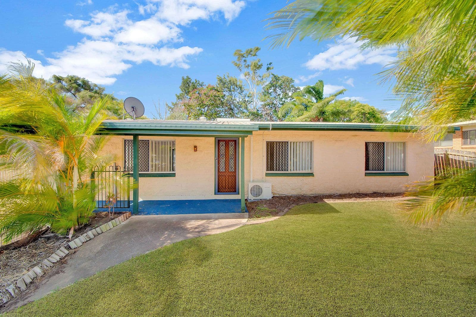 31 Wilga Street, Kin Kora QLD 4680, Kin Kora - Image 1