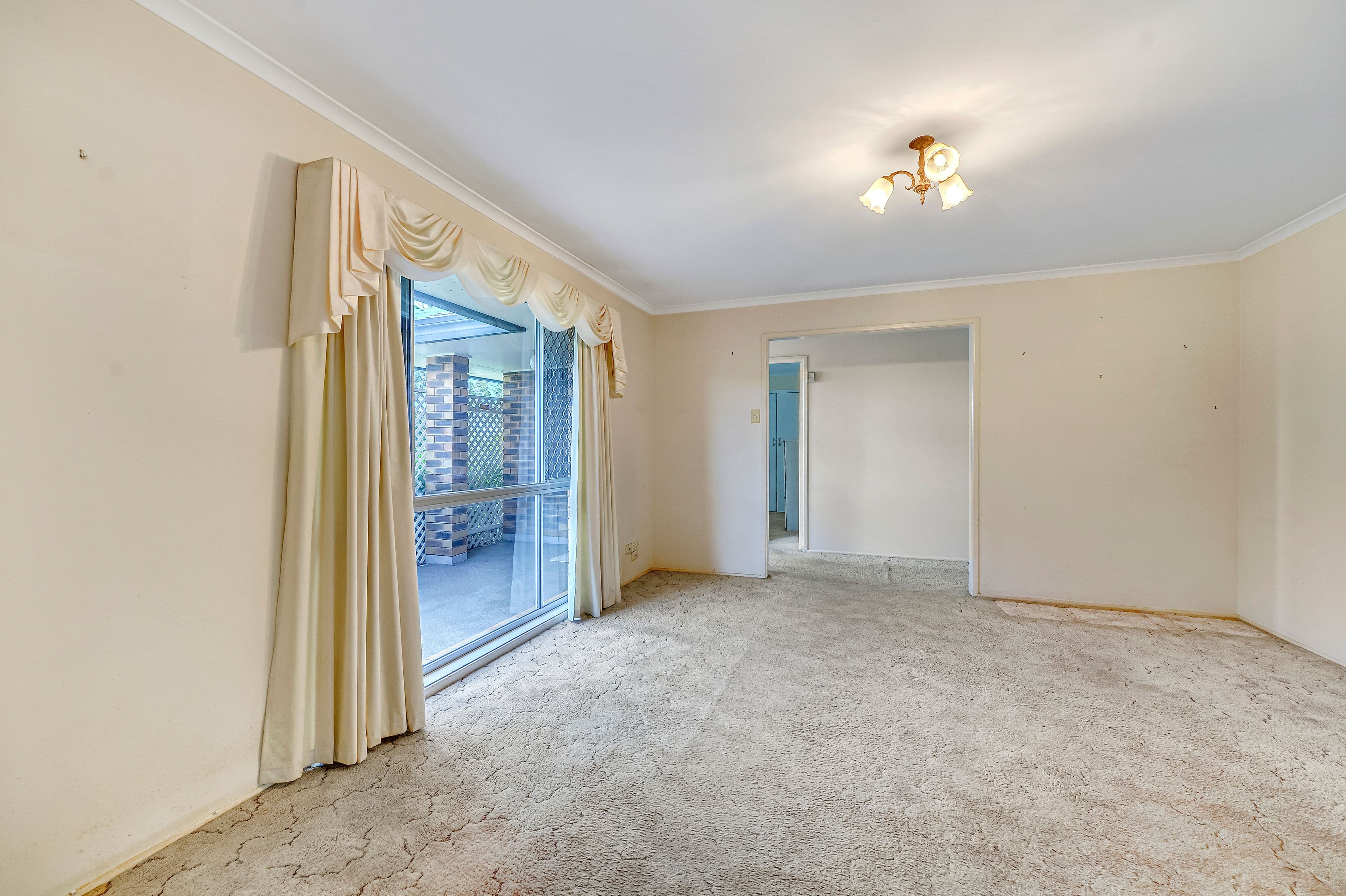 16 Tinaroo Street, Durack QLD 4077, Durack - Thumbnail 2