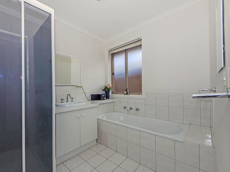 2 Missouri Place, Werribee VIC 3030, Werribee - Thumbnail 8