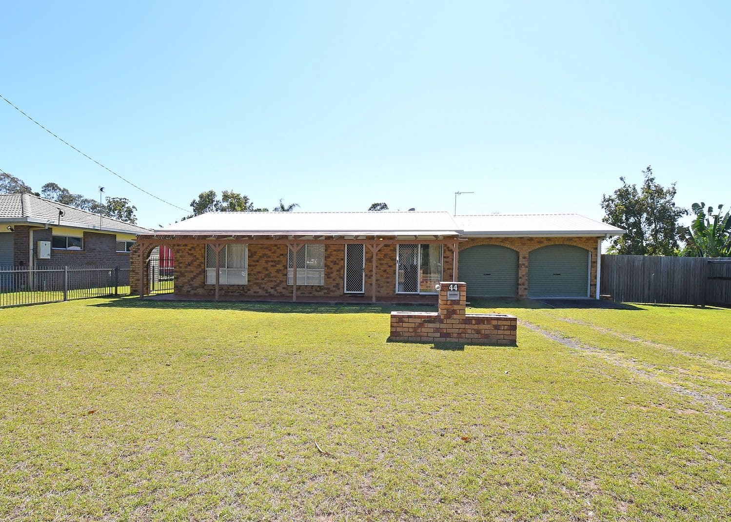 44 Barker Street, Point Vernon QLD 4655, Point Vernon - Image 1