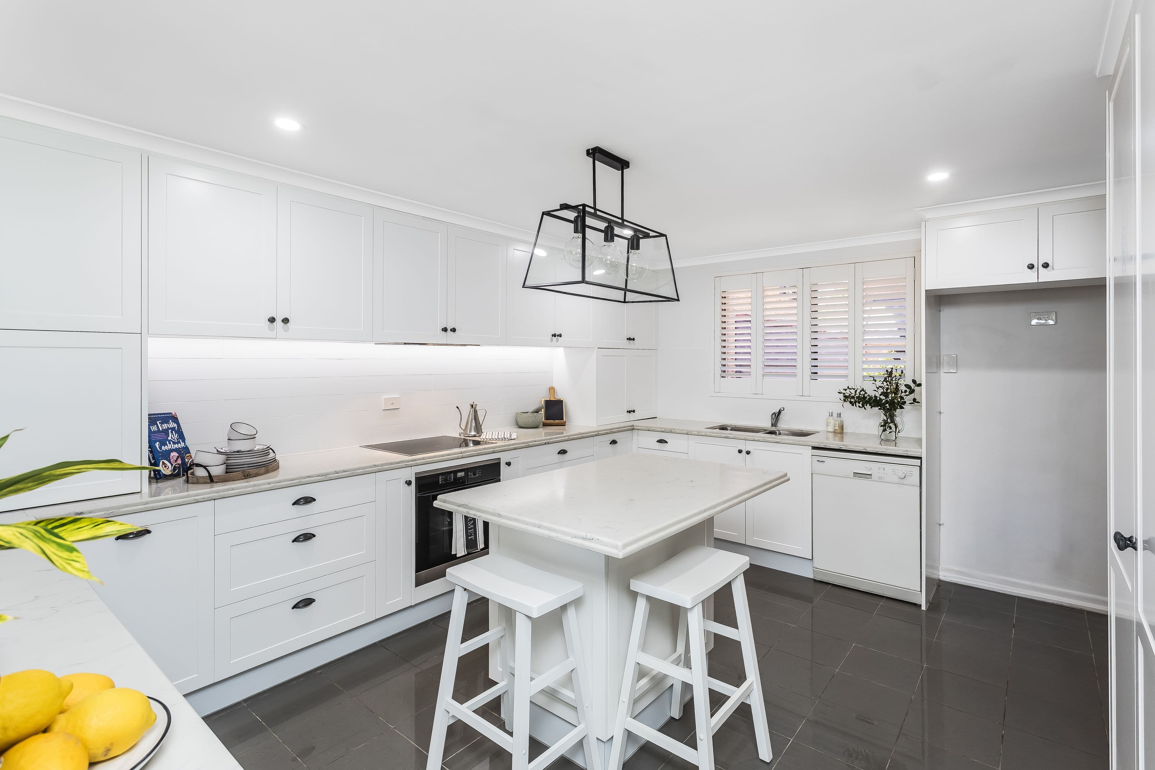 42 Roseby Avenue, Clayfield QLD 4011, Clayfield - Image 1