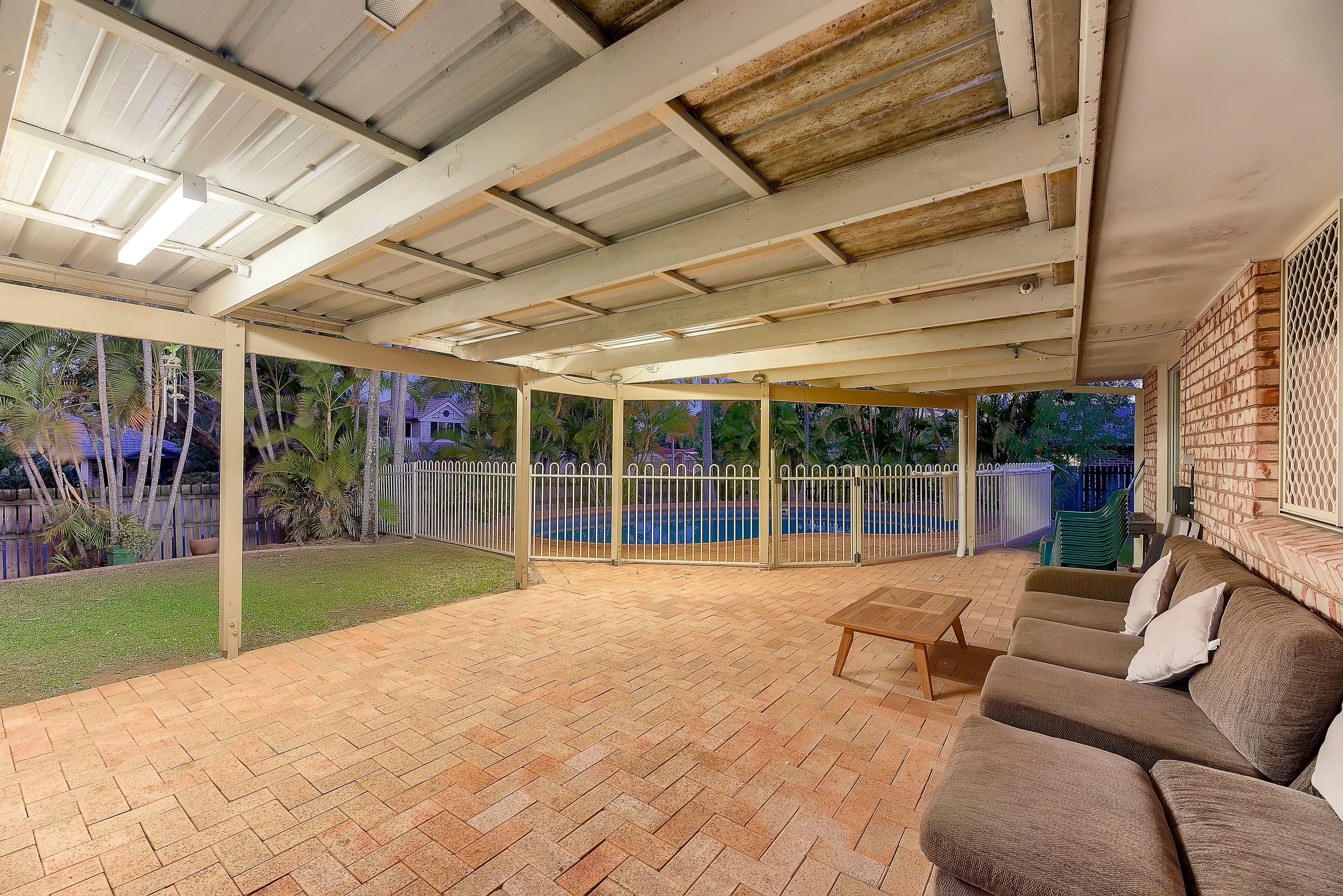 17 Carnation Crescent, Calamvale QLD 4116, Calamvale - Thumbnail 3