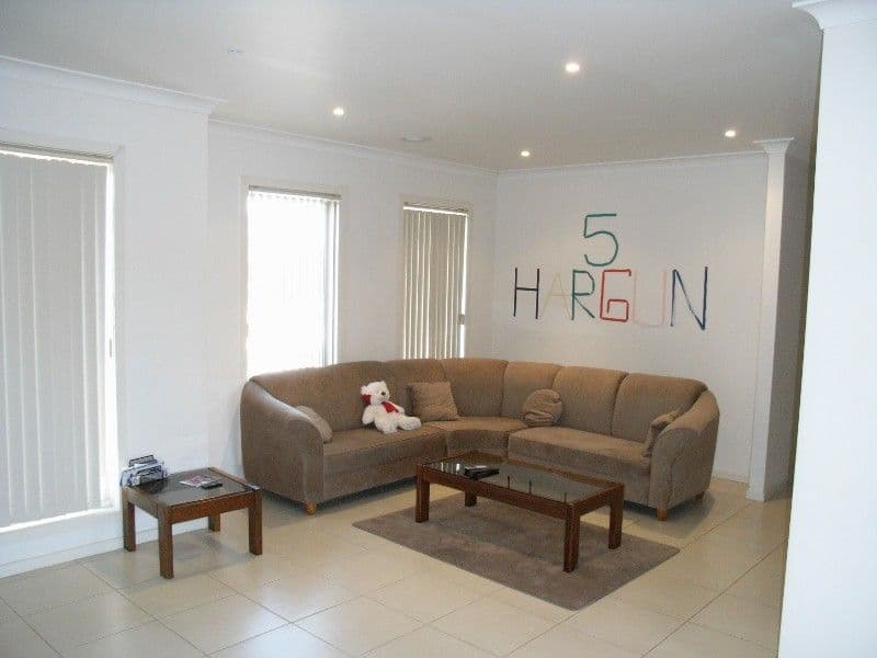 13 Shields Court, SYDENHAM VIC 3037, Sydenham - Thumbnail 3