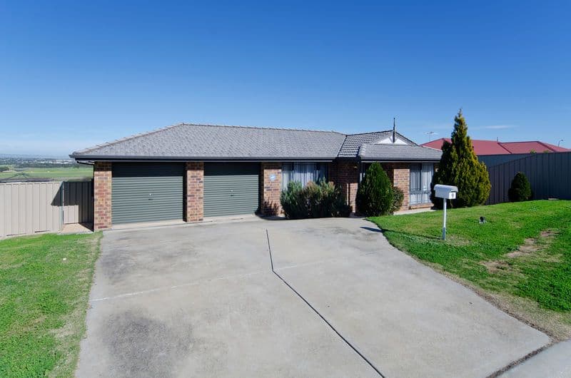 9 Mansfield Street, NOARLUNGA DOWNS SA 5168, Noarlunga Downs - Thumbnail 2