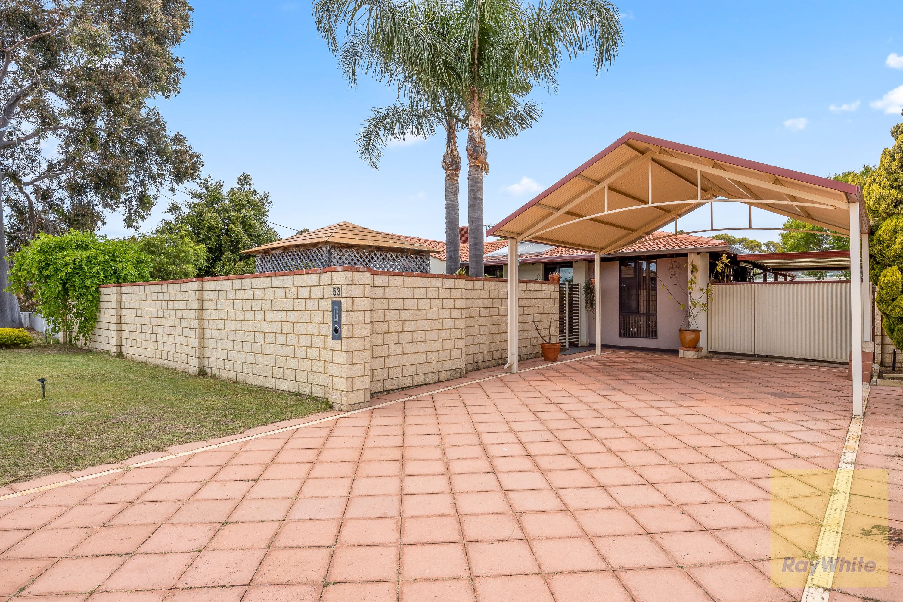 53 Calluna Way, Forrestfield WA 6058, Forrestfield - Thumbnail 3