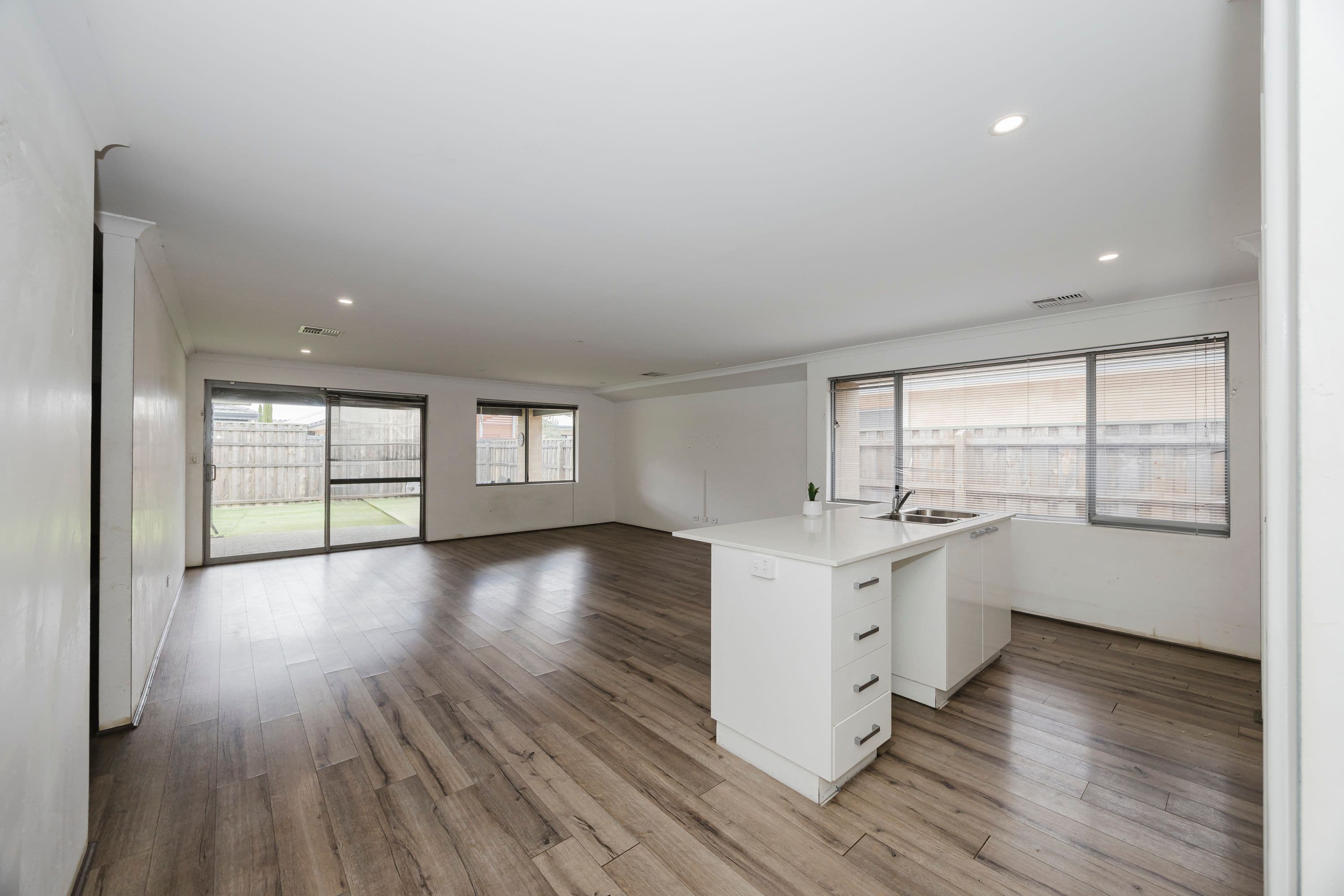 19 Colony Way, Ellenbrook WA 6069, Ellenbrook - Thumbnail 3