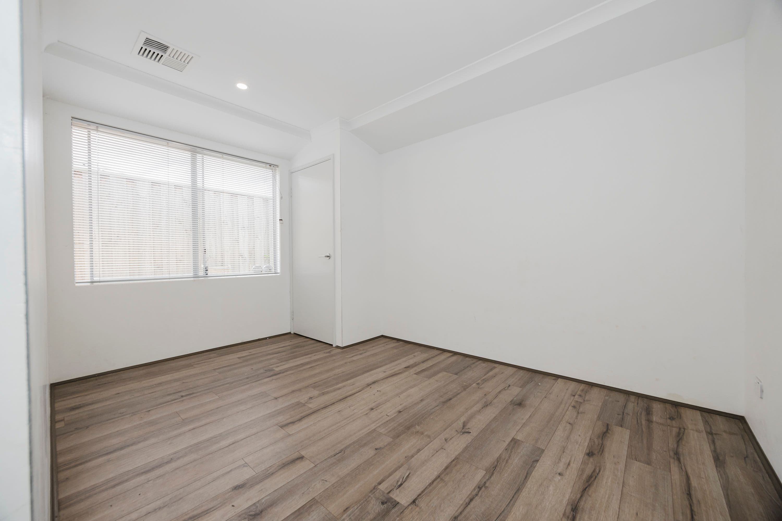 19 Colony Way, Ellenbrook WA 6069, Ellenbrook - Thumbnail 7