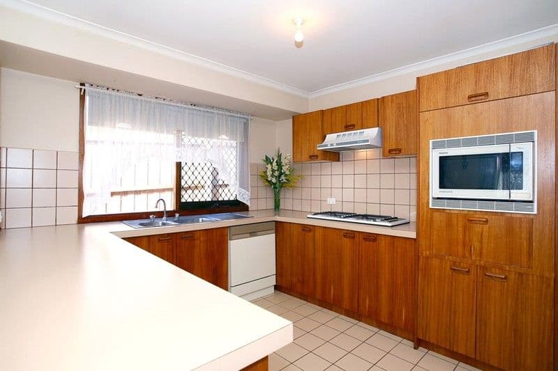 22 EDITH Avenue, CROYDON VIC 3136, Croydon - Thumbnail 3