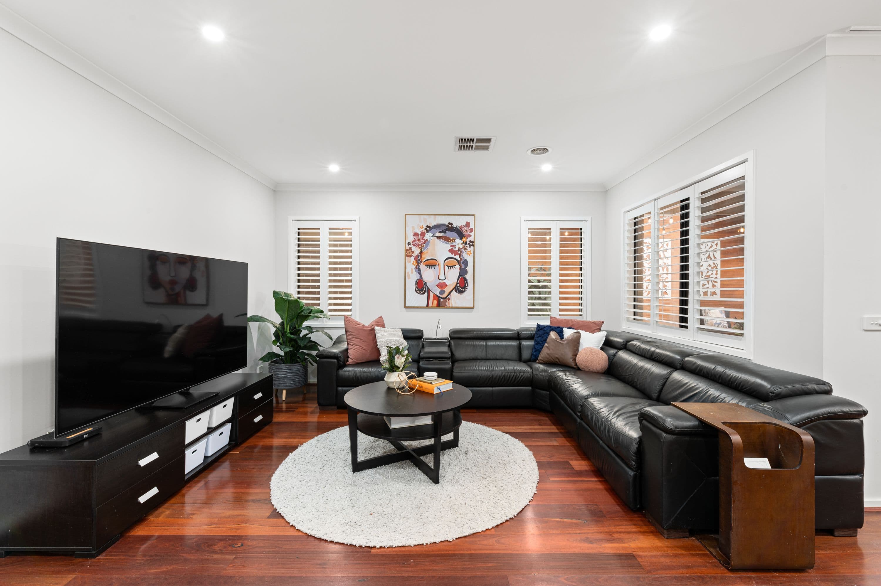13 Jezwing Avenue, South Morang VIC 3752, South Morang - Thumbnail 6