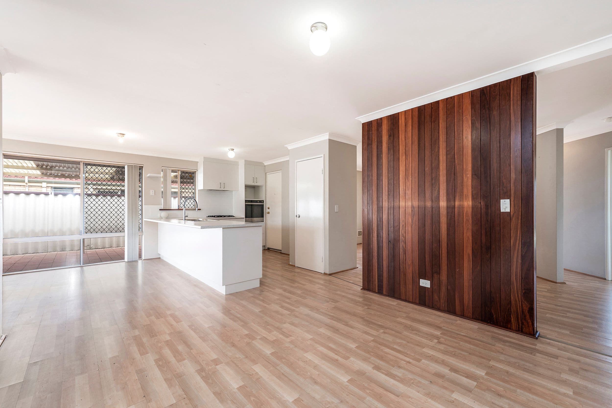 32 Sarah Ann Crescent, Warnbro WA 6169, Warnbro - Thumbnail 4