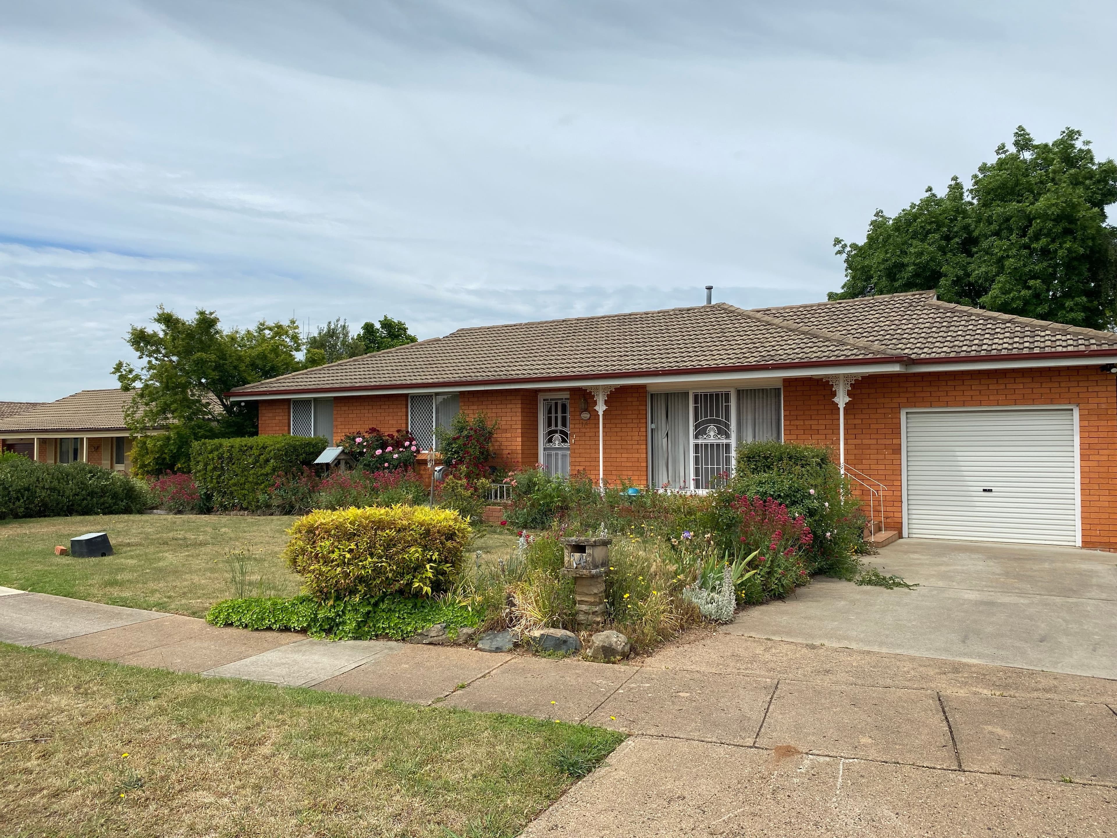 14 Stirling Place, Blayney NSW 2799, Blayney - Image 1