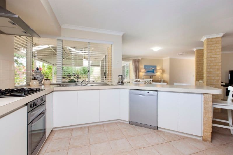 88 Lacepede Drive, Sorrento WA 6020, Sorrento - Thumbnail 2