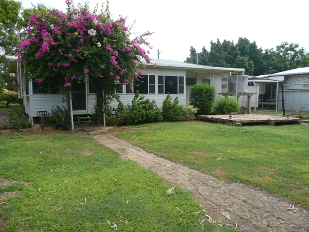 55 Quail Street, LONGREACH QLD 4730, Longreach - Thumbnail 6