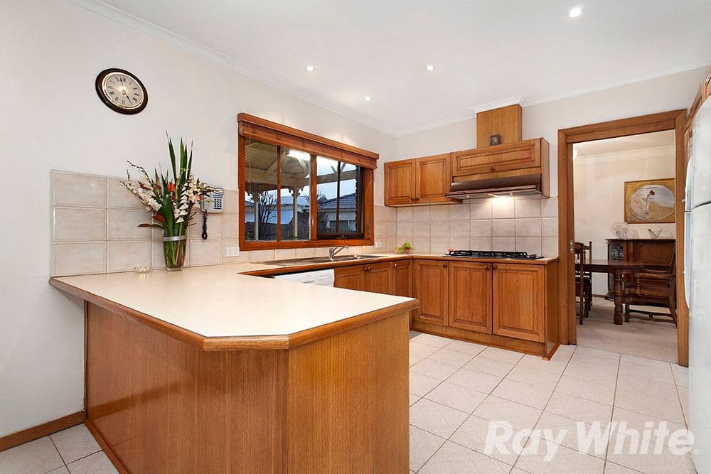 82 Haversham Avenue, Wheelers Hill VIC 3150, Wheelers Hill - Thumbnail 2