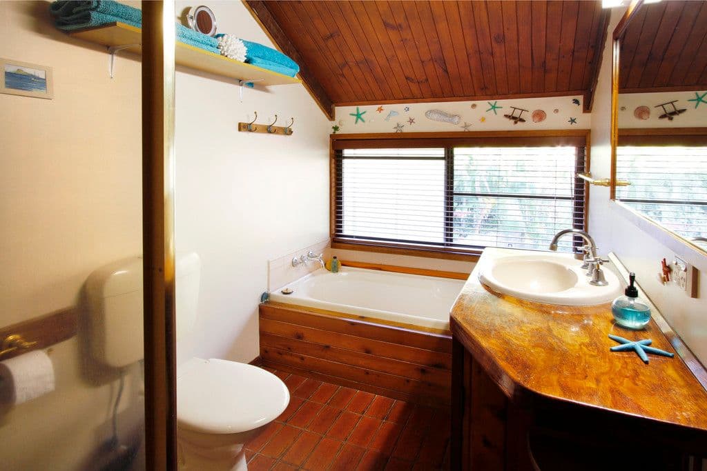 7 Coryule Place, Cannonvale QLD 4802, Cannonvale - Thumbnail 5