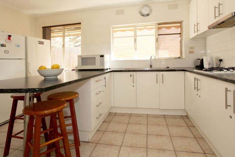 270 Highbury Road, MOUNT WAVERLEY VIC 3149, Mount Waverley - Thumbnail 3