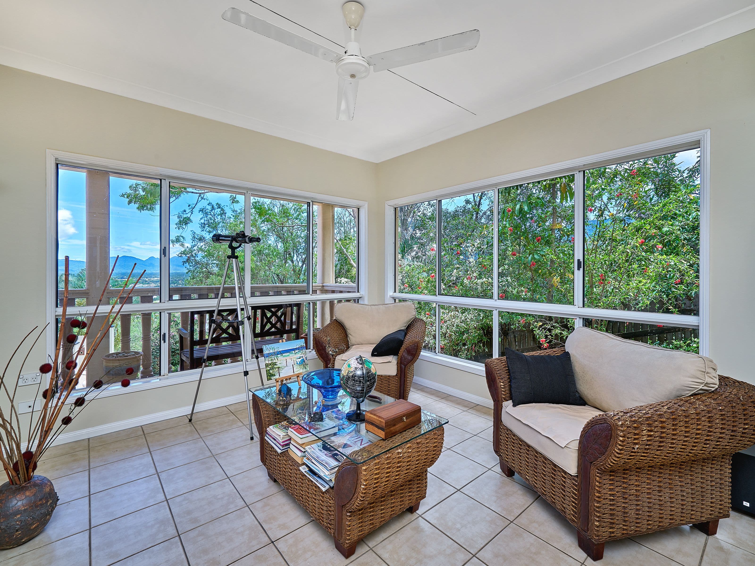 7 Solomon Place, Mooroobool QLD 4870, Mooroobool - Thumbnail 3