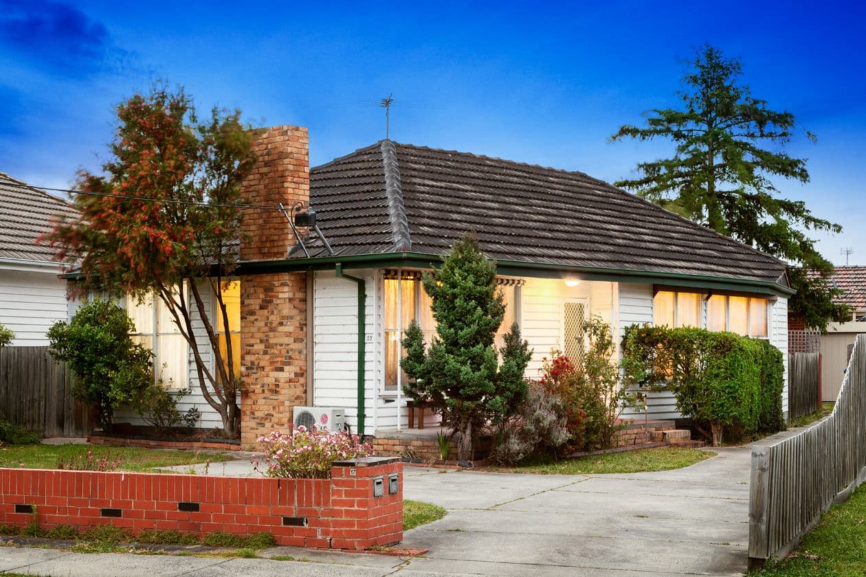 17 Cameron Avenue, OAKLEIGH SOUTH VIC 3167, Oakleigh South - Image 1