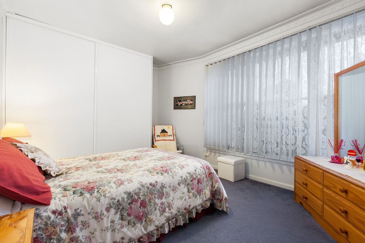 17 Cameron Avenue, OAKLEIGH SOUTH VIC 3167, Oakleigh South - Thumbnail 4