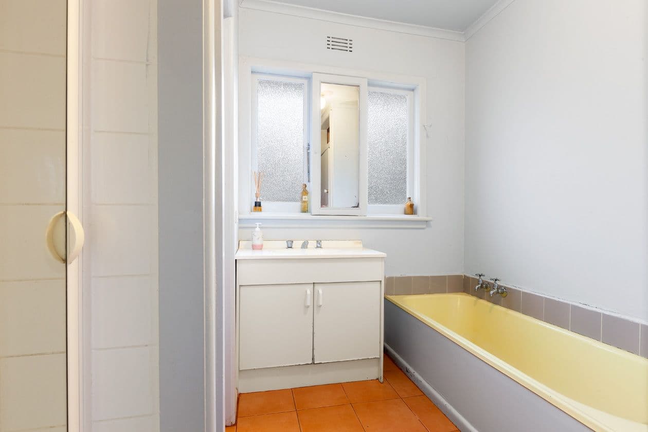17 Cameron Avenue, OAKLEIGH SOUTH VIC 3167, Oakleigh South - Thumbnail 5