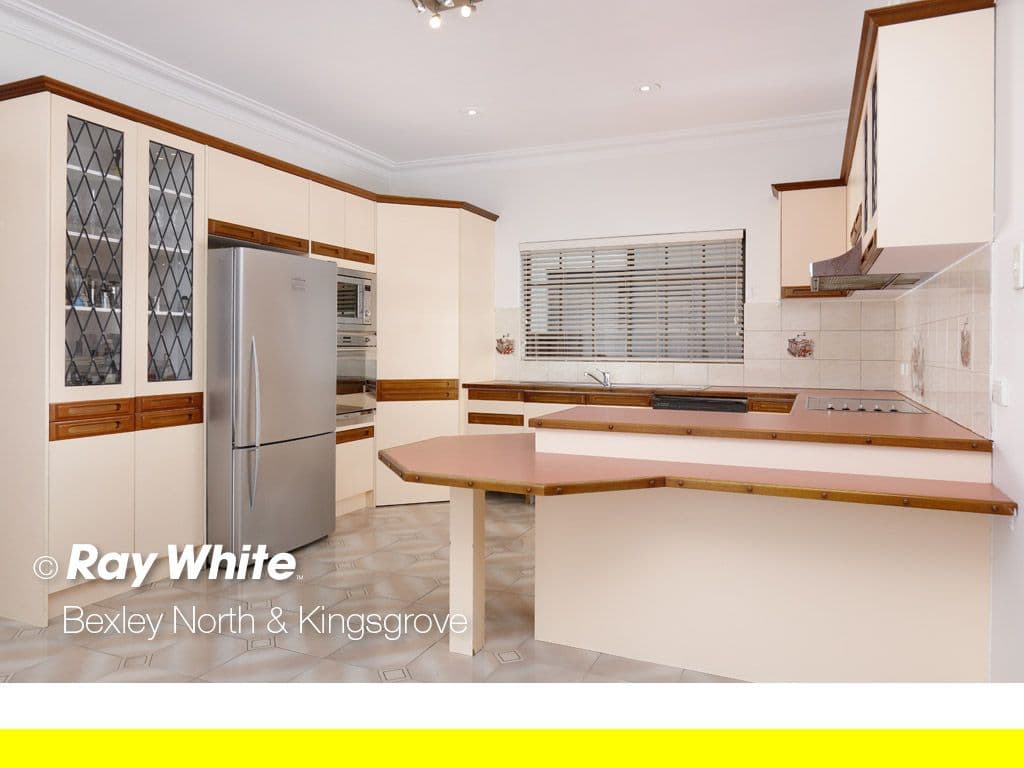 62 New England Drive, Kingsgrove NSW 2208, Kingsgrove - Thumbnail 4
