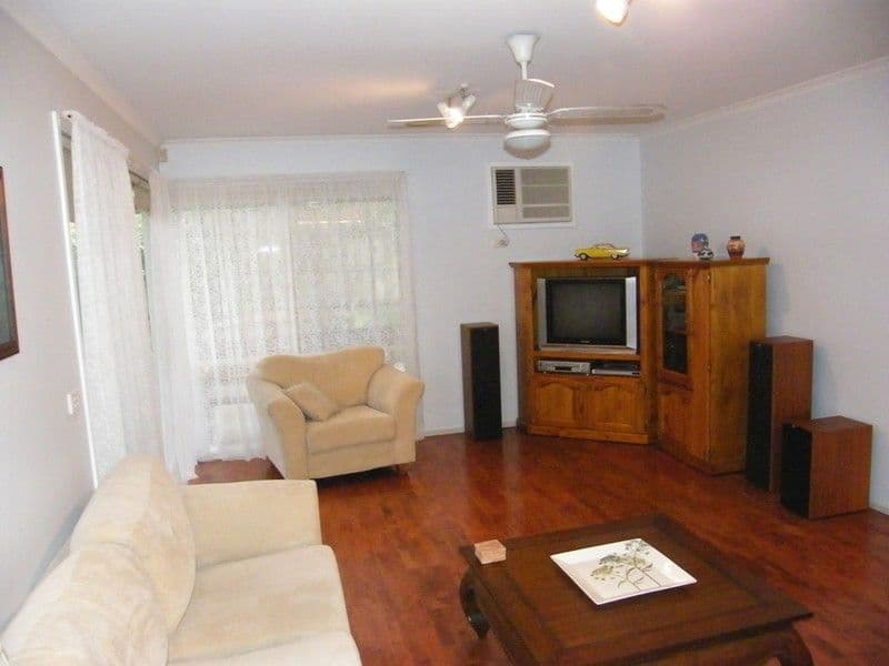 5  Pike Close, NARRE WARREN SOUTH VIC 3805, Narre Warren South - Thumbnail 4