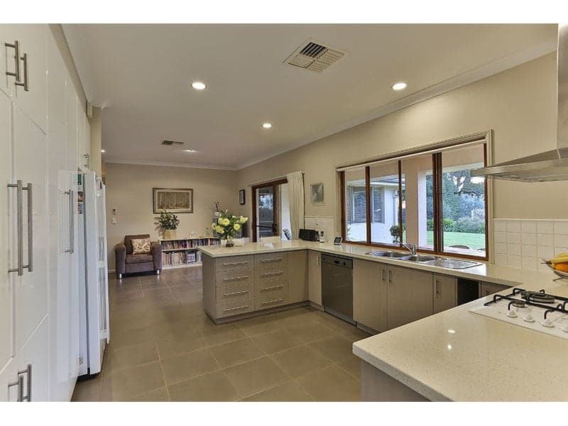 2 Schulz Street, Highfields - Thumbnail 7