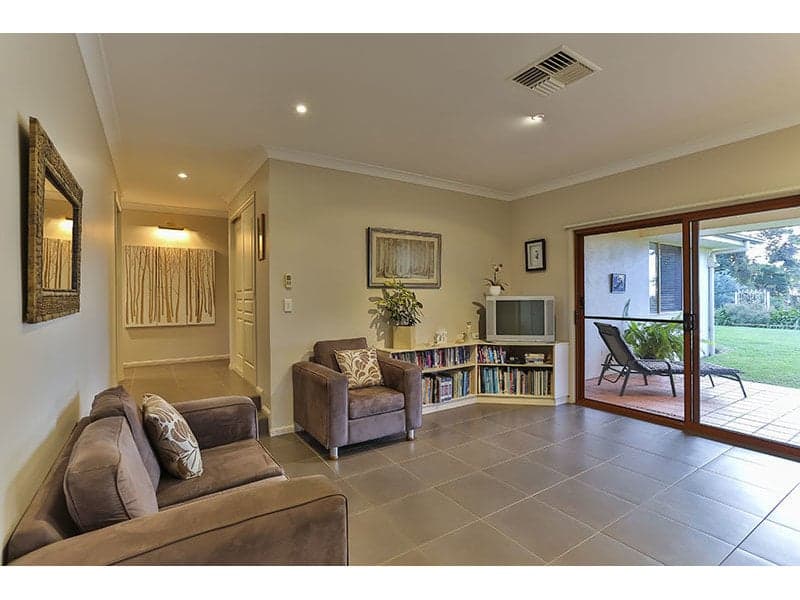 2 Schulz Street, Highfields - Thumbnail 8
