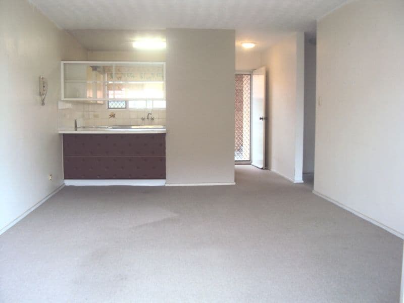 338 Cavendish Road, COORPAROO QLD 4151, Coorparoo - Thumbnail 2